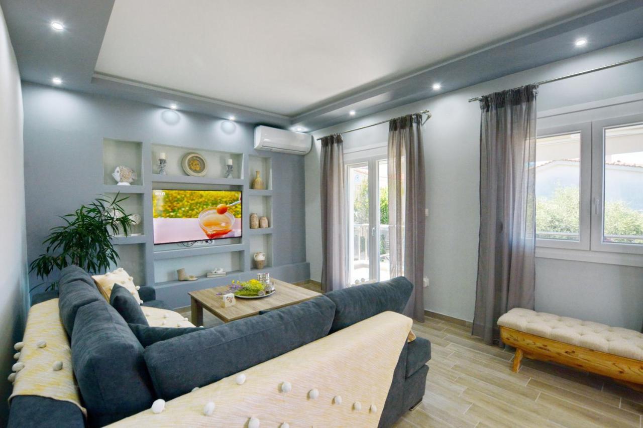 Blue North Luxury Apartment Limenas  Bagian luar foto
